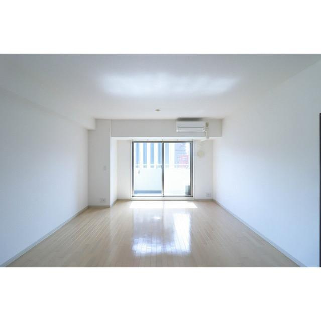 南堀江アパートメントシエロの居間・リビング