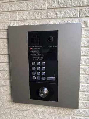 【セキュリティ】 | ナーシサス・コート大倉山B