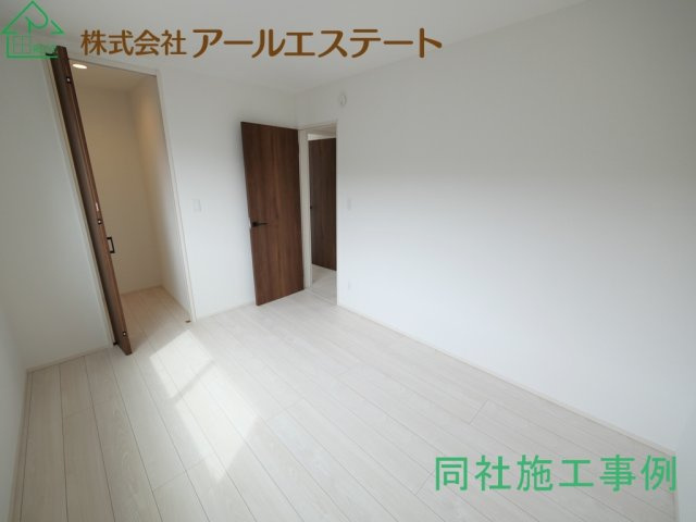 加古川市西神吉町岸4棟　JR「宝殿駅」徒歩15分　の寝室
