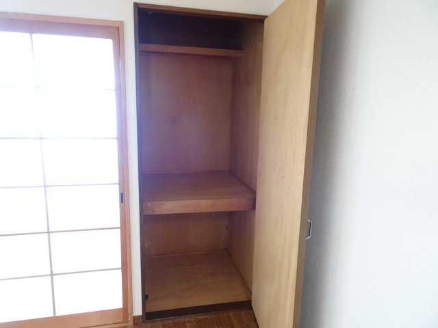 エスポワヒルズ五和野の収納