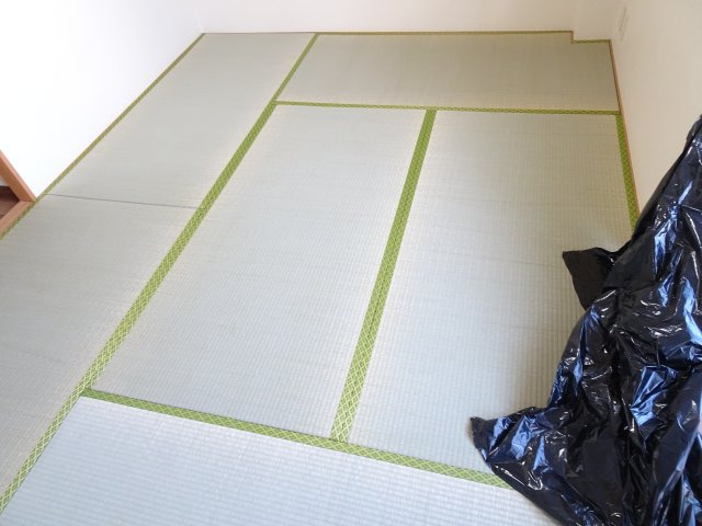 エスポワヒルズ五和野の和室