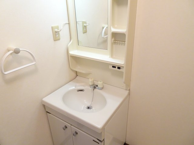 エスポワヒルズ五和野の独立洗面台
