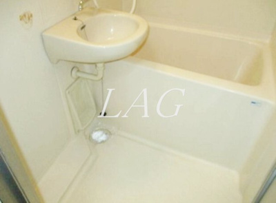 【浴室】 | エステート岡野 | お風呂です。