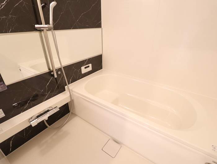 アレシアの浴室|※同タイプの部屋写真です