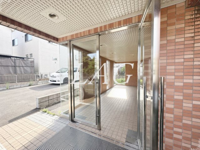 【エントランス】 | フルールアンサンク | エントランスです。