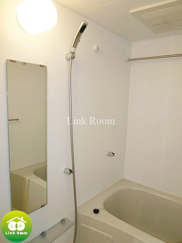 アルテシモ ラヴィの浴室