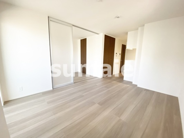 グランメゾン北浦和の洋室|落ち着いた内装です☆