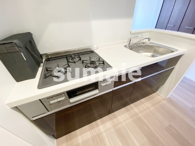 グランメゾン北浦和のキッチン|グリル付きガスコンロのシステムキッチン☆