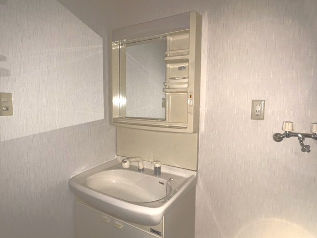 MKマンション横江の洗面所