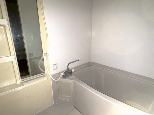 MKマンション横江の浴室