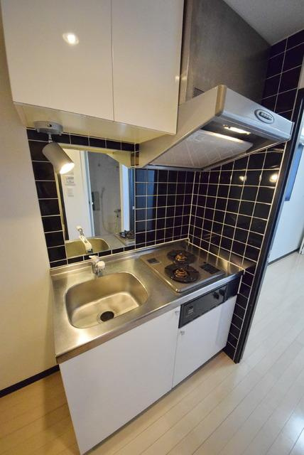 ル・リオン両国のキッチン