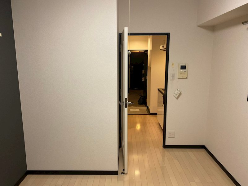 ル・リオン両国の内装