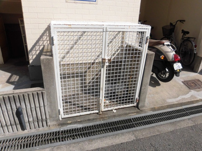 【その他共用部分】 | デイルーチェ上新庄 | 建物内にある自転車置き場です。