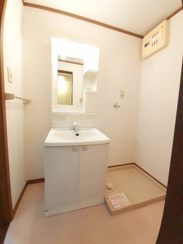 プラスペラティＣの洗面所