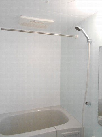 コスモスの浴室