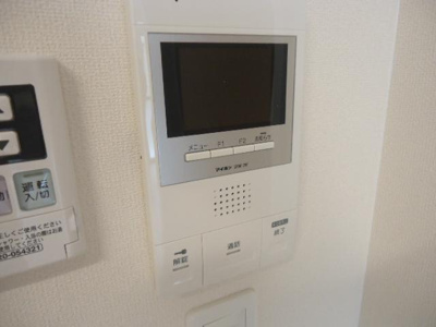 【セキュリティ】 | Ｐｒｕｃｉｌｕ | カメラ付インターホン（イメージ）