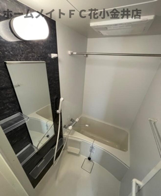 【浴室】 | リブリ・Y’s グランデ小川西町 | ゆったり過ごせるお風呂です