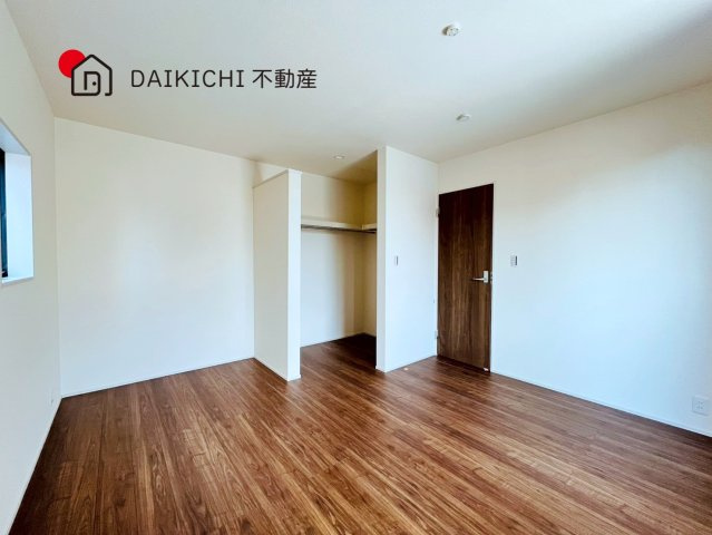 【洋室】 | 桶川市末広　LiveleGarden.S 新築戸建　全2棟　1号棟