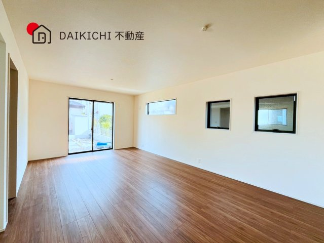 【洋室】 | 桶川市末広　LiveleGarden.S 新築戸建　全2棟　1号棟