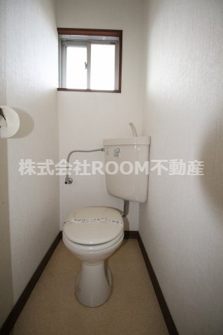 祝吉コーポレーションのトイレ|落ち着いた色調のトイレです