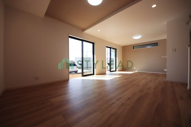 【居間・リビング】