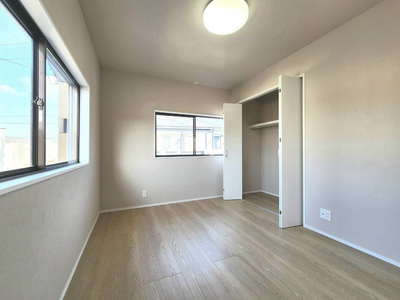 【洋室】の画像