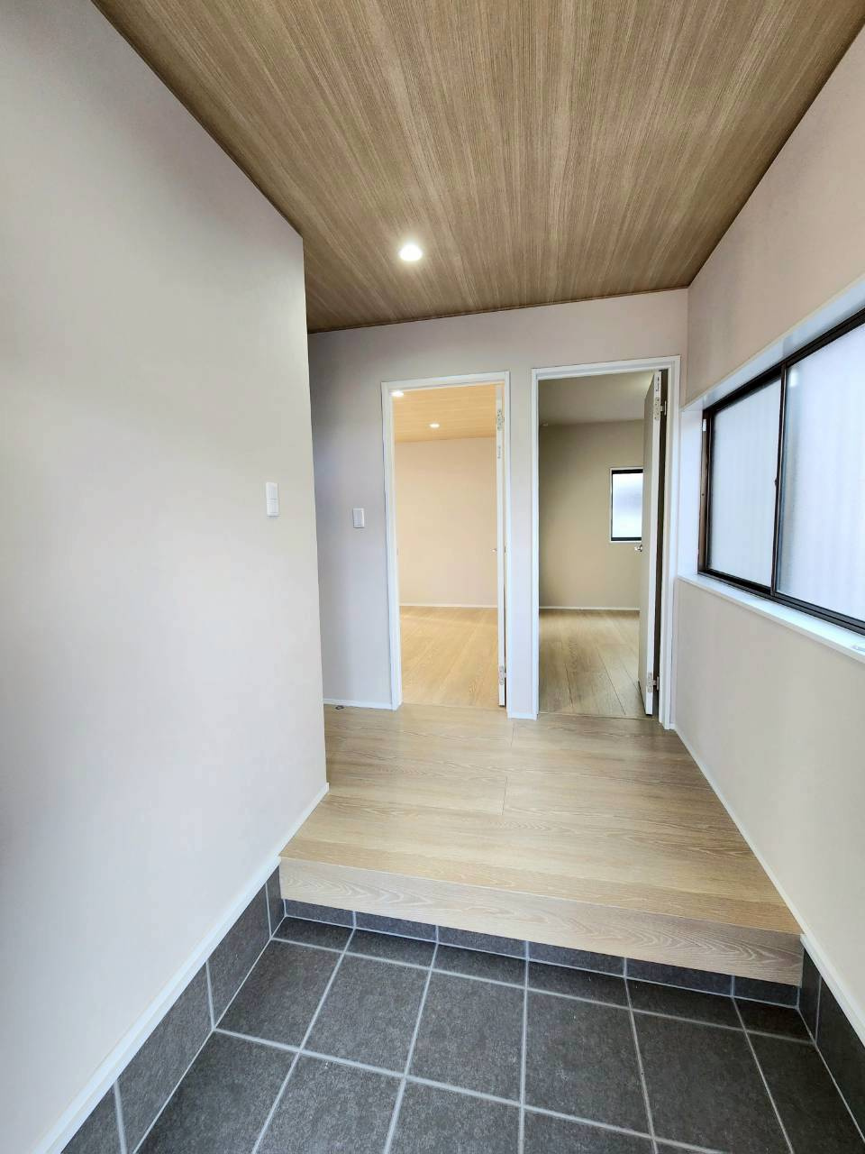 【玄関】の画像