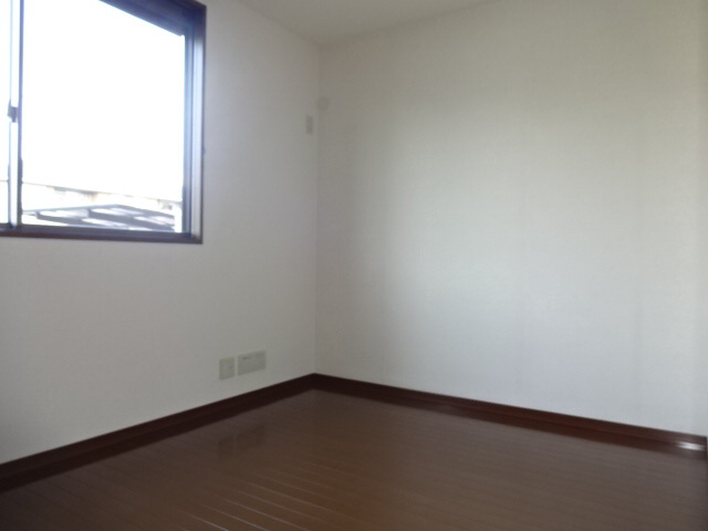 シャーメゾン志保A棟の子供部屋