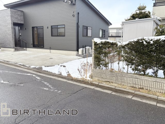 森合字丹波谷地前　住宅用地の前面道路含む現地写真