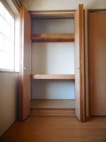 サンビレッジＤの収納