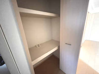 【収納】 | アルンドー・インディカ | ちょっとした収納スペースも充実しています