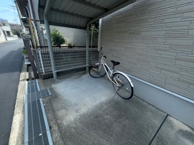 【その他共用部分】 | アルンドー・インディカ | 駐輪スペースあります