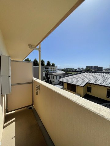 ラ・フォート黒髪のバルコニー