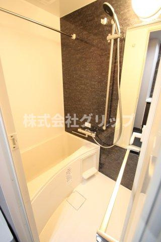 Le'a横濱和田町弐番館の浴室