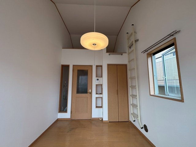 ホワイトコートの居間・リビング