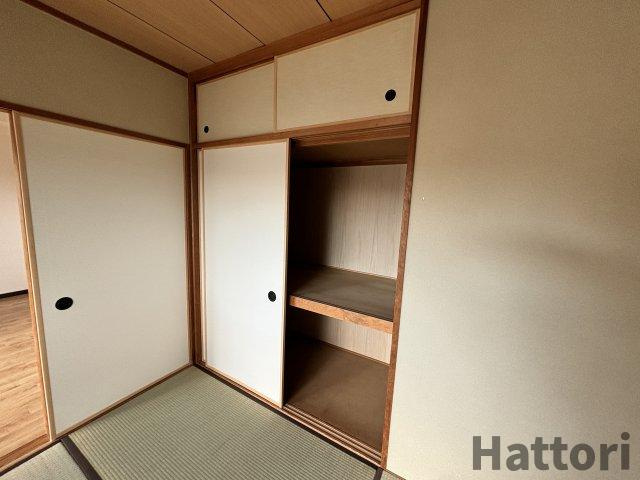 ラフィーネ南豊中の和室