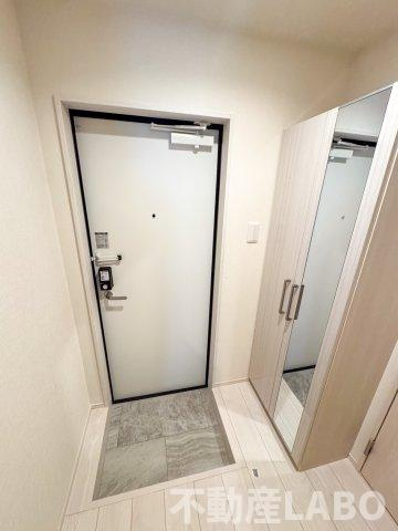 ハーモニーテラス杭全Ⅱの玄関