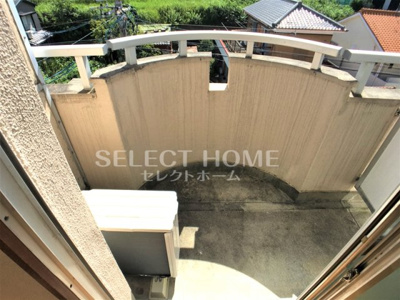 【バルコニー】 | ビラ東海 | バルコニーからの眺めを楽しみながら食事をしませんか