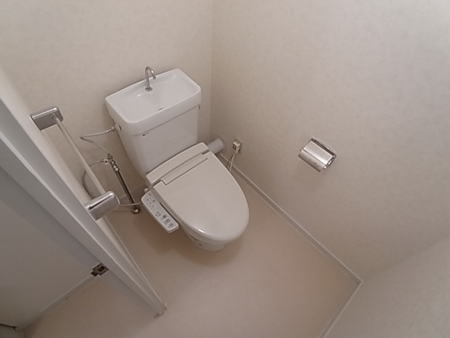 神戸市長田区蓮宮通４丁目の賃貸マンションのトイレ|トイレ