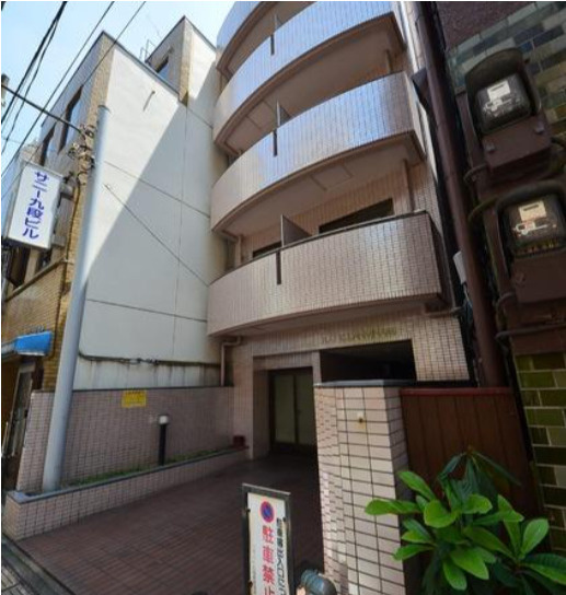 フラット九段南の外観