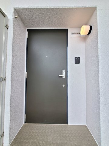パークフィールドみさと2街区2号館の玄関|落ち着いた玄関です