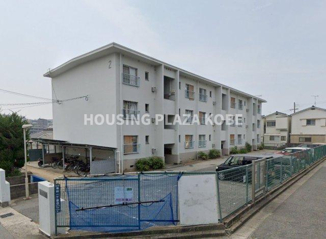 垂水農住団地２号棟の外観