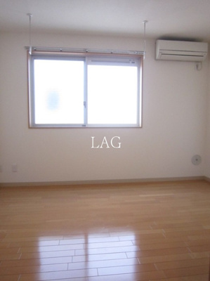 【居間・リビング】 | パラディーゾ | 洋室のお部屋です。