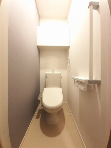 コンフォート末武中のトイレ