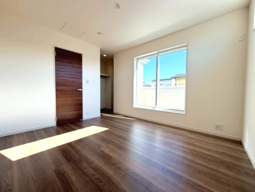 岸和田市並松町3期全2棟リーブルガーデン　2号棟の洋室|明るい洋室です