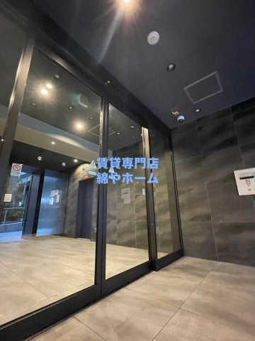 アドバンス難波南ノエルのエントランス|毎日通るエントランスはこのようになっています