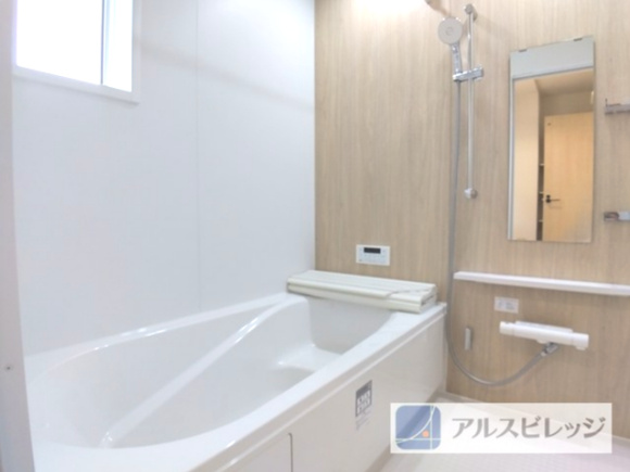 新築/新座市片山３丁目の浴室|落ち着いた色調でゆったりくつろぐことができる浴室