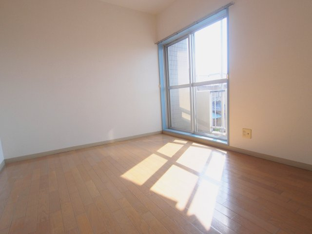 広島市安芸区矢野西４丁目の賃貸マンションの居間・リビング