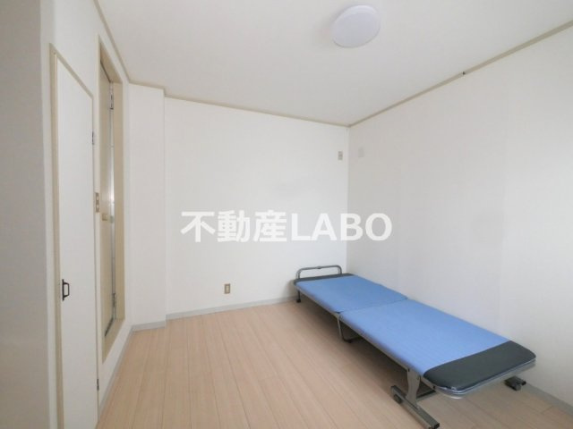 じんともす照が丘の居間・リビング