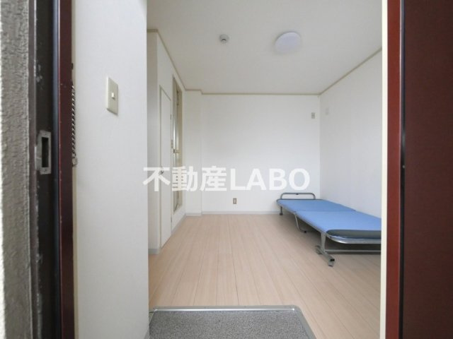 じんともす照が丘の内装